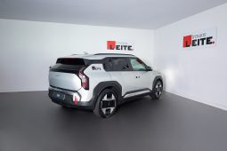 Kia EV3 TECH (81,4 kWh) completo
