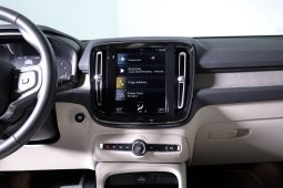 Volvo XC40 1.5 T2 129 Inscription completo