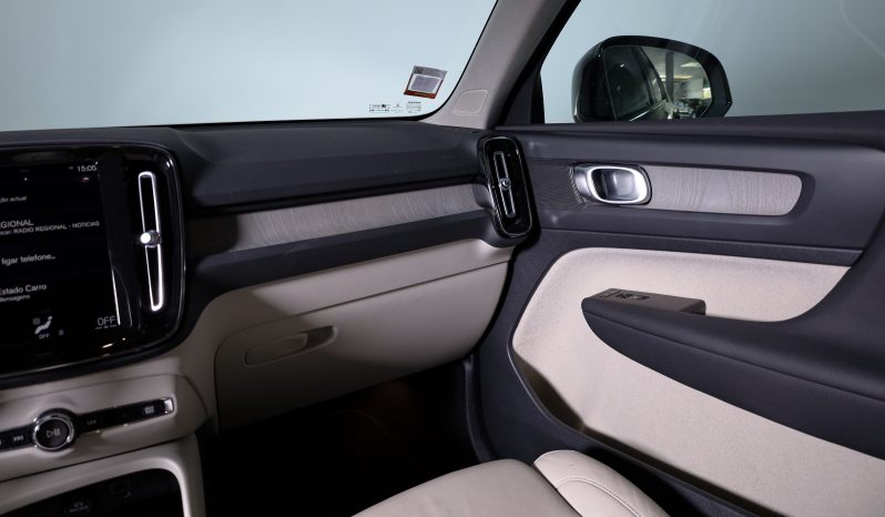 Volvo XC40 1.5 T2 129 Inscription completo