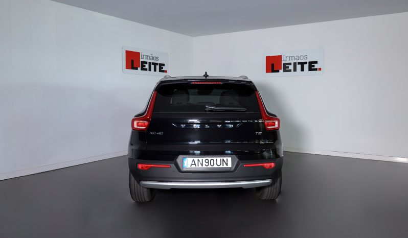Volvo XC40 1.5 T2 129 Inscription completo