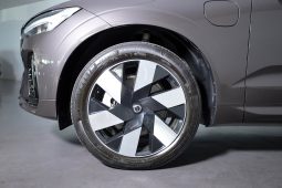 Volvo XC60 2.0 T6 350 AWD PHEV Plus Dark Auto completo