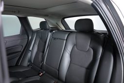 Volvo XC60 2.0 T6 350 AWD PHEV Plus Dark Auto completo