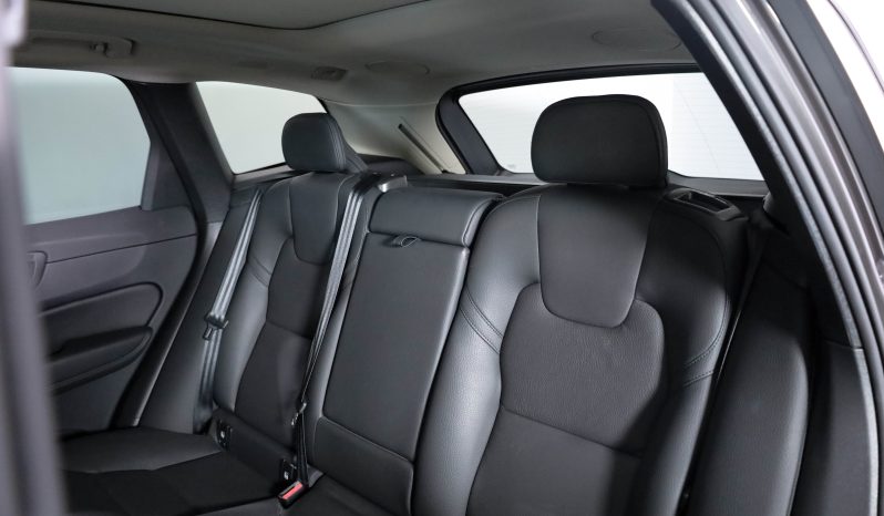 Volvo XC60 2.0 T6 350 AWD PHEV Plus Dark Auto completo