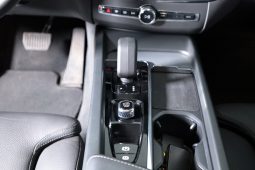 Volvo XC60 2.0 T6 350 AWD PHEV Plus Dark Auto completo