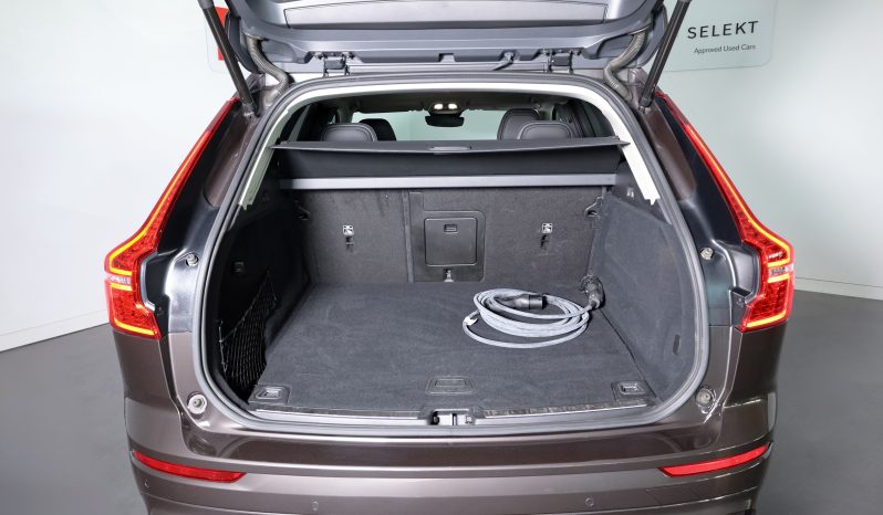 Volvo XC60 2.0 T6 350 AWD PHEV Plus Dark Auto completo