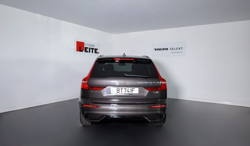 Volvo XC60 2.0 T6 350 AWD PHEV Plus Dark Auto completo