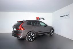 Volvo XC60 2.0 T6 350 AWD PHEV Plus Dark Auto completo