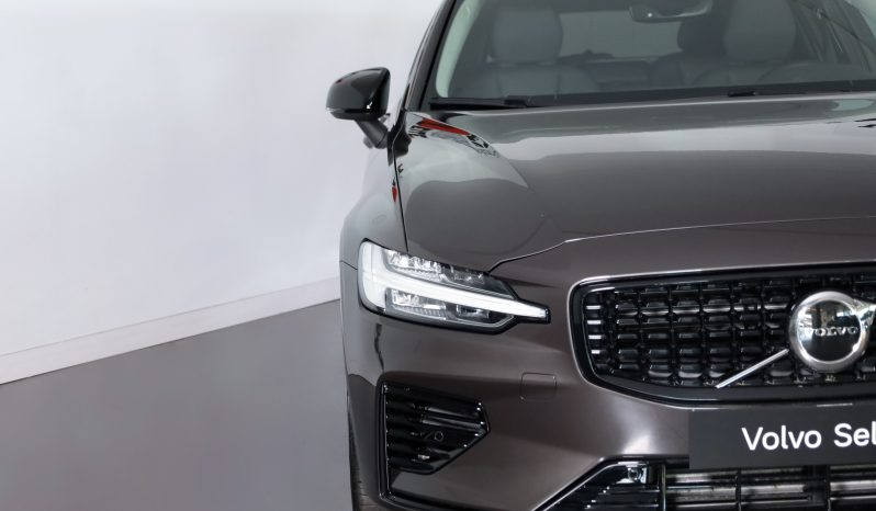Volvo V60 2.0 T6 TE 350 PHEV AWD Plus Dark Auto completo