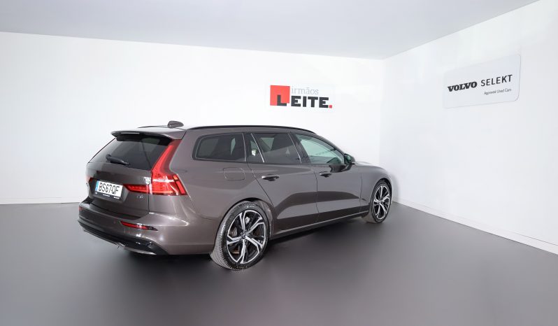 Volvo V60 2.0 T6 TE 350 PHEV AWD Plus Dark Auto completo