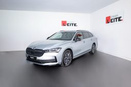 Skoda Superb 1.5 TSI 204cv PHEV Sportline DSG Break completo