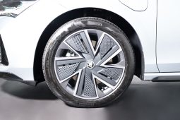 Skoda Superb 1.5 TSI 204cv PHEV Sportline DSG Break completo