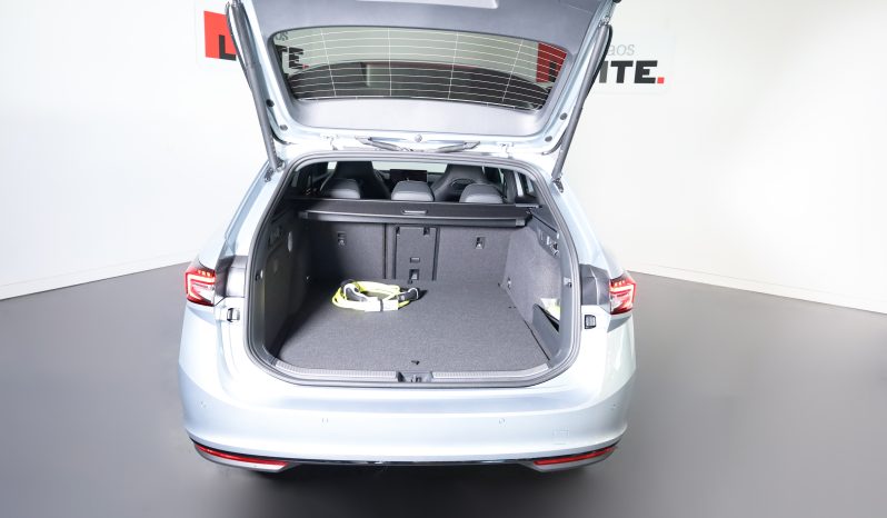 Skoda Superb 1.5 TSI 204cv PHEV Sportline DSG Break completo
