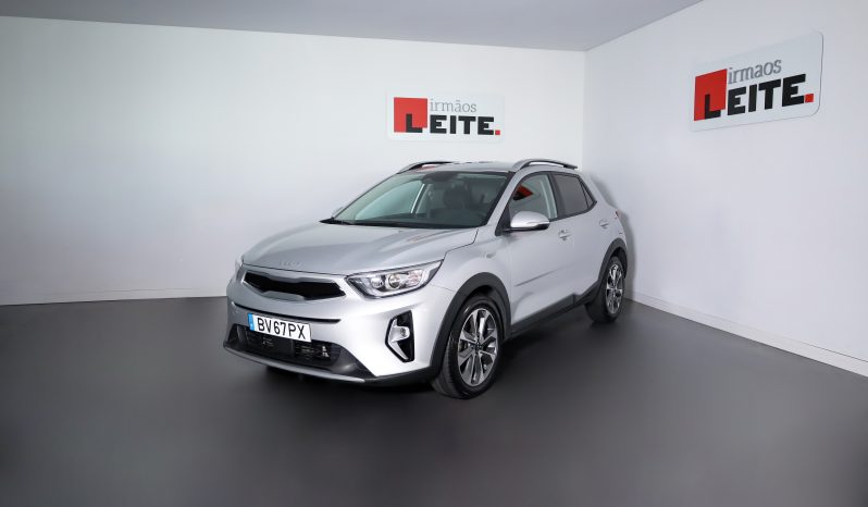 Kia Stonic 1.0 T-GDi 6MT DRIVE completo