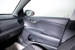 Kia Stonic 1.0 T-GDi 6MT DRIVE completo