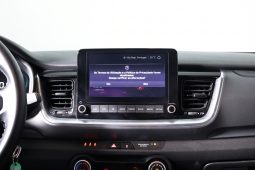 Kia Stonic 1.0 T-GDi 6MT DRIVE completo