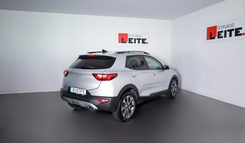 Kia Stonic 1.0 T-GDi 6MT DRIVE completo