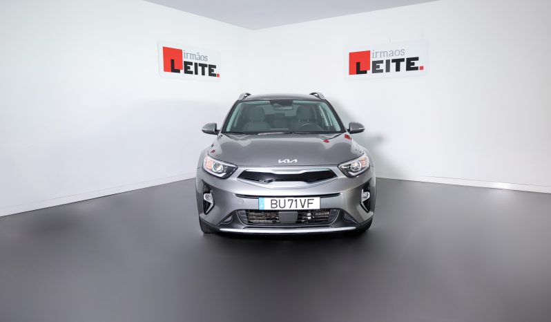 Kia Stonic 1.0 T-GDi 7DCT DRIVE completo