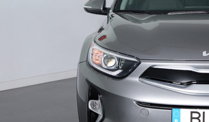 Kia Stonic 1.0 T-GDi 7DCT DRIVE completo