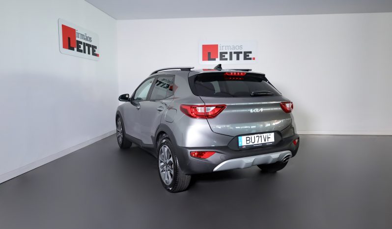 Kia Stonic 1.0 T-GDi 7DCT DRIVE completo