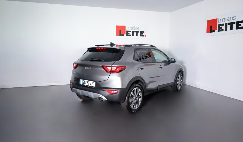 Kia Stonic 1.0 T-GDi 7DCT DRIVE completo