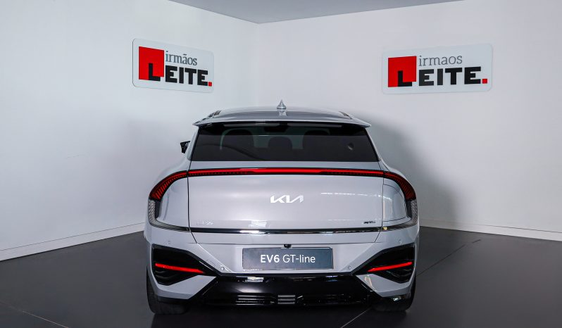 Kia EV6 GT-LINE (84 kWh) completo