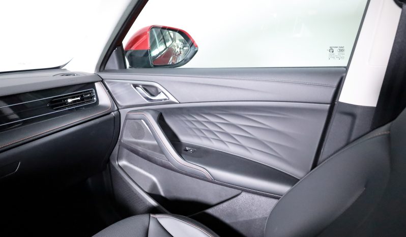 MG HS PHEV LUXURY MY25 completo