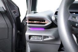 Cupra Raval Dynamic Plus – Bateria 55 kWh – completo