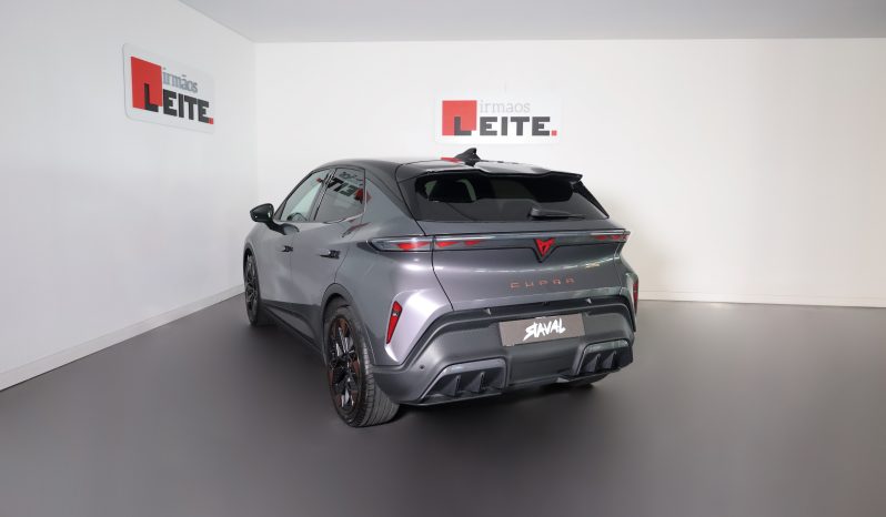 Cupra Raval Dynamic Plus – Bateria 55 kWh – completo