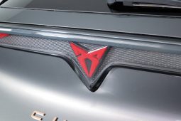 Cupra Raval Dynamic Plus – Bateria 55 kWh – completo