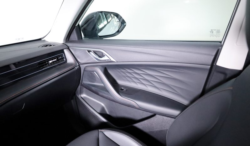 MG HS HS 1.5T AT LUXURY completo