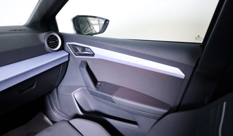 SEAT Ibiza 1.0 TSI STYLE completo