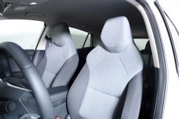 MG MG4 Urban 120kW 54kWh DELUXE 2WD completo