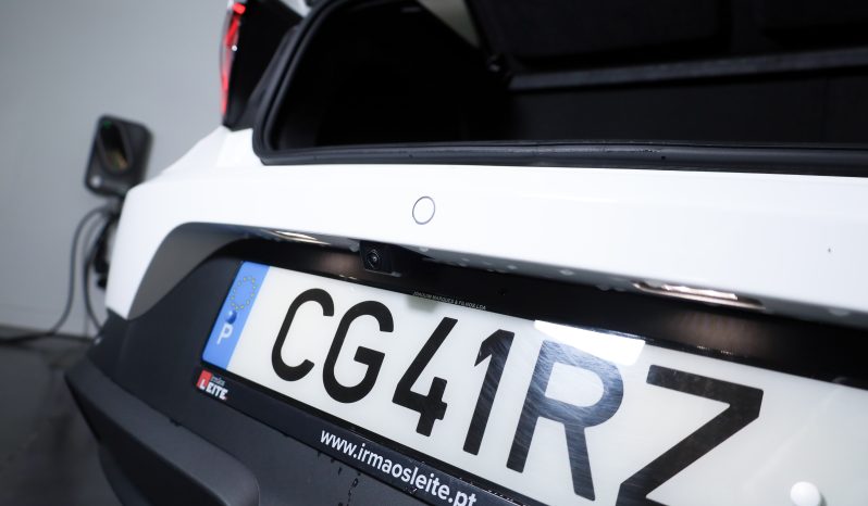 MG MG4 Urban 120kW 54kWh DELUXE 2WD completo
