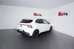 MG MG4 Urban 120kW 54kWh DELUXE 2WD completo