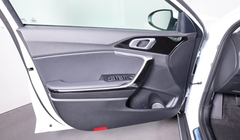 Kia XCeed 1.0 T-GDi 6MT DRIVE completo