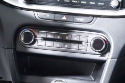 Kia XCeed 1.0 T-GDi 6MT DRIVE completo