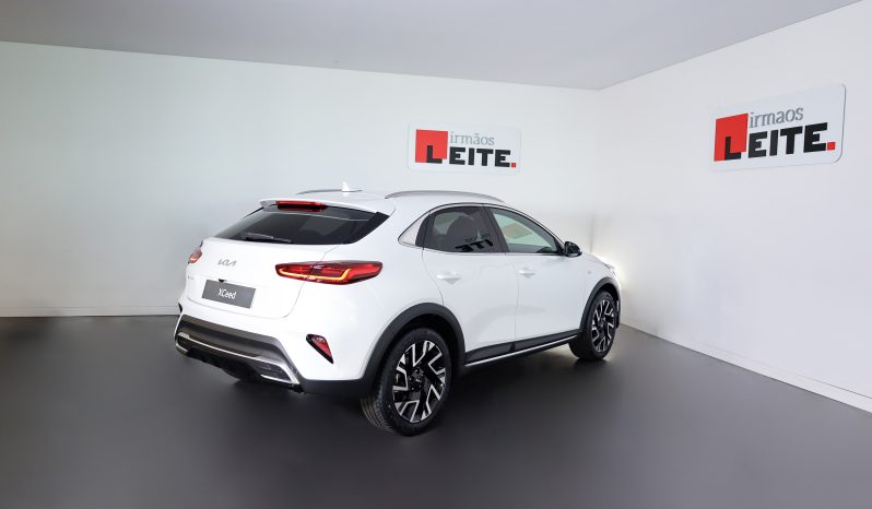 Kia XCeed 1.0 T-GDi 6MT DRIVE completo