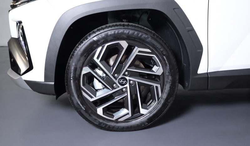 HYUNDAI TUCSON 1.6 TGDI AT e-Vanguard + TT MY26 completo