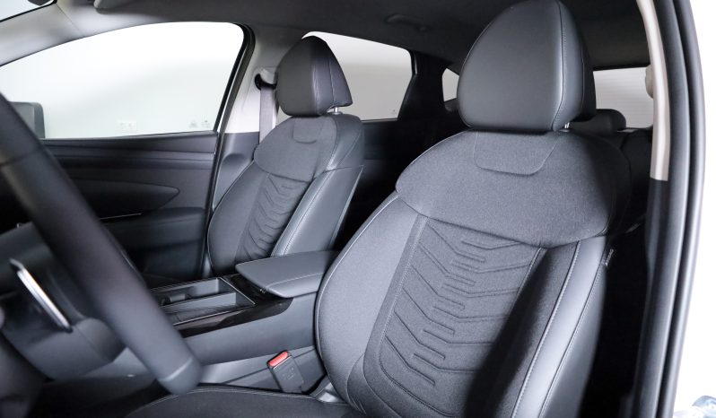 HYUNDAI TUCSON 1.6 TGDI AT e-Vanguard + TT MY26 completo