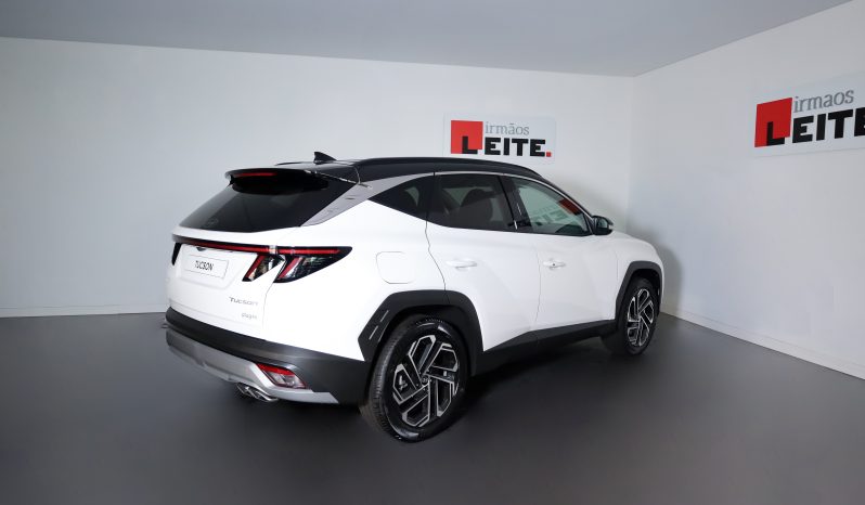 HYUNDAI TUCSON 1.6 TGDI AT e-Vanguard + TT MY26 completo