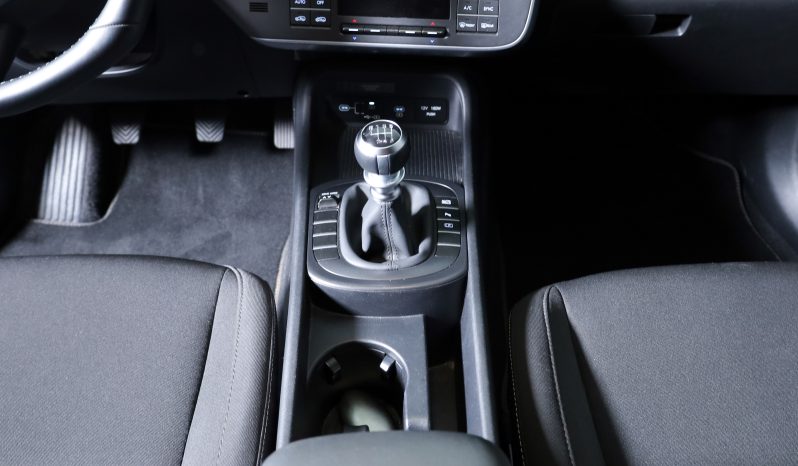 Hyundai Kauai 1.0 T-GDi Premium MY24 completo