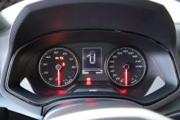 SEAT Arona 1.0 TSI XPERIENCE 6v completo