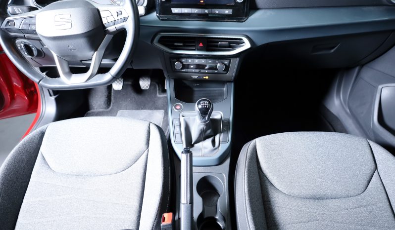 SEAT Arona 1.0 TSI XPERIENCE 6v completo