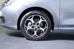 MG MG3 1.5L HEV Standard completo