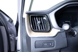 Volvo XC60 T6 AWD Híbrido Plug-in Plus Dark completo