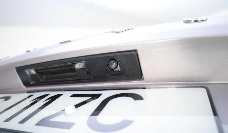 Volvo XC60 T6 AWD Híbrido Plug-in Plus Dark completo