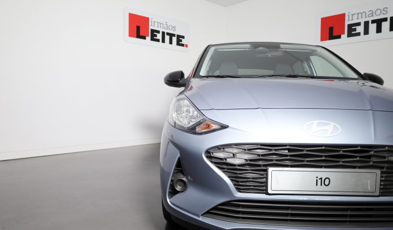 HYUNDAI I10 1.0 MPI CONFORT MY25 (TT) completo