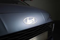 HYUNDAI I10 1.0 MPI CONFORT MY25 (TT) completo