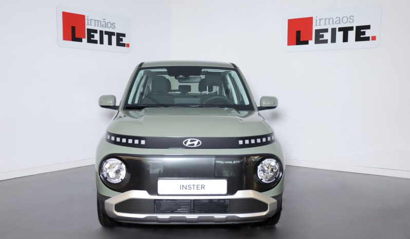 Hyundai INSTER 320km Comfort Plus 5 lug. MY26 completo