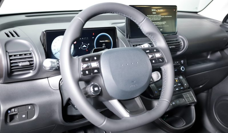 Hyundai INSTER 320km Comfort Plus 5 lug. MY26 completo